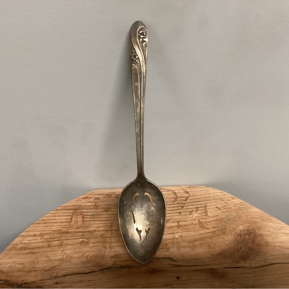 Vintage - Holmes & Edward’s Silver Plate Deepsilver - Large Serving Spoon - Rare - Picture 7 of 9
